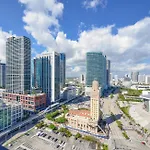 Luxury Studio With Bay View Near To Bayfront Park