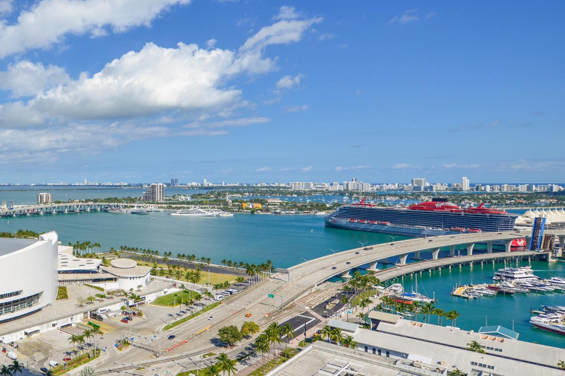 Apartamento Luxury Studio With Bay View Near To Bayfront Park